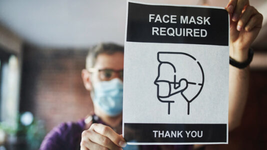 Philadelphia officials vote to lift mask mandate days after it went back into effect
