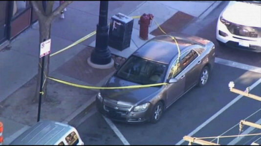 Gunman on the loose after 5-month-old girl killed sitting in car in Chicago