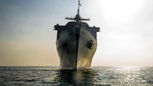 Navy warships narrowly avoid colliding in San Diego Bay