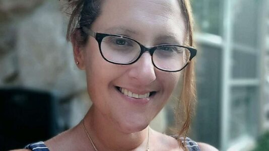 Police looking for missing mom after she failed to pick up son from bus stop: ‘Very concerned’