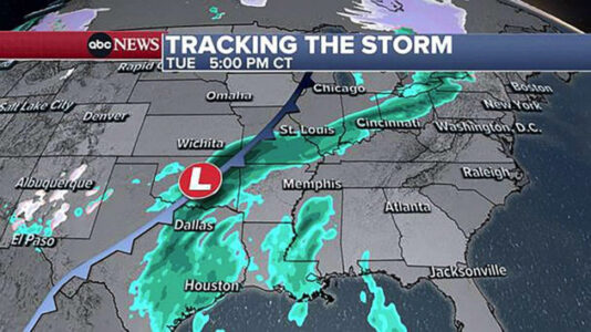 New winter storm brings heavy snow and rain to West Coast, East Coast warms up