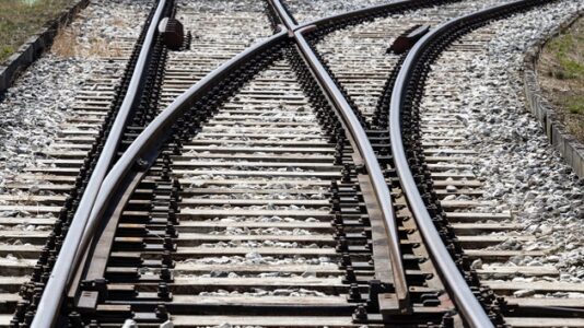 East Palestine, Ohio, resident weighs in on fears following train derailment, chemical spill
