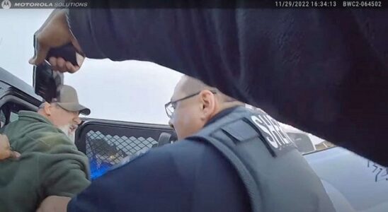 Man shocked with Taser files federal lawsuit against Colorado police