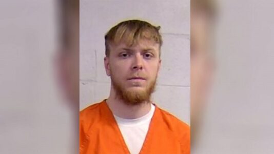 Louisville police capture inmate who escaped through car window, briefly kidnapped two
