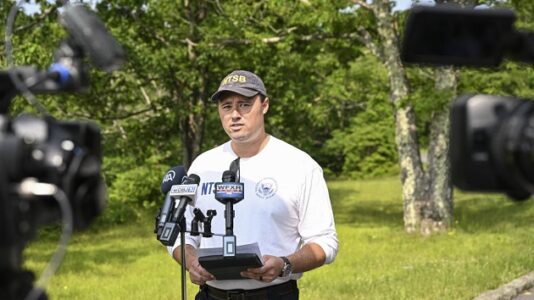 Timeline of plane crash outside DC that scrambled fighter jets raises questions