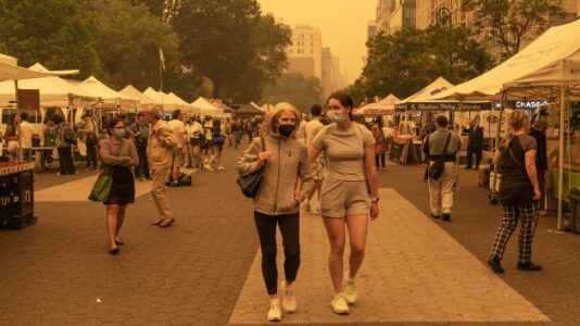 ‘Like the apocalypse’: Residents react as Canadian wildfires bring smoke to eastern US