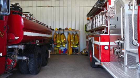 2 Birmingham firefighters shot in potentially targeted attack, suspect at large: Police