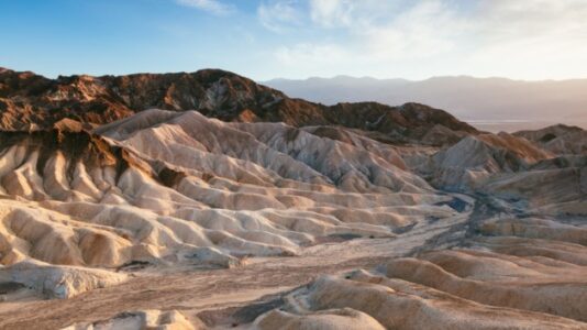 Man found dead in Death Valley from apparent extreme heat illness, officials say