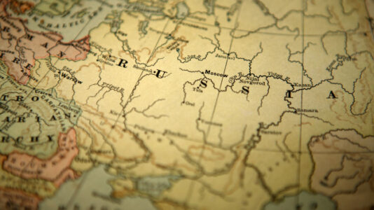 Former FBI agent to plead guilty in Russian oligarch-related case