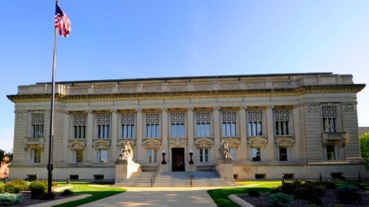 Illinois Supreme Court finds assault weapons ban constitutional