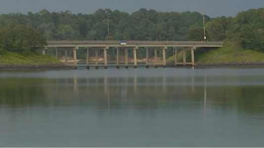 Husband charged with killing wife, throwing body into lake
