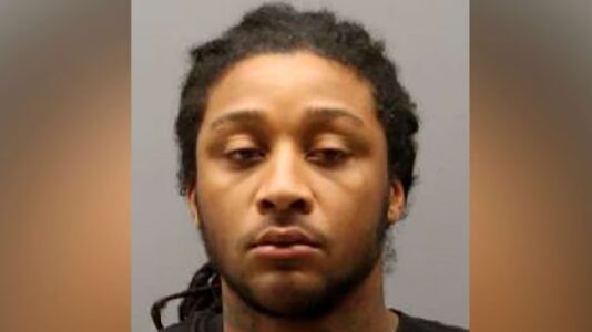 Homicide suspect escapes from DC hospital, George Washington University students shelter-in-place for hours