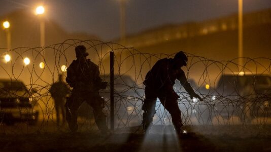 Texas installing concertina wire along New Mexico border