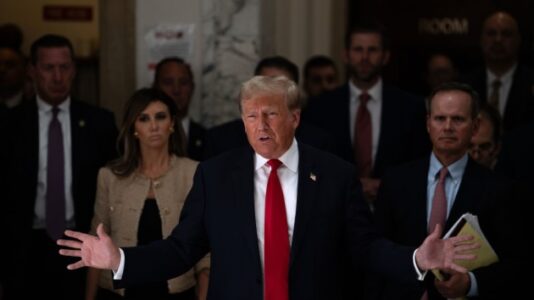 After White House, Trump allegedly discussed potentially sensitive info with Mar-a-Lago member: Sources