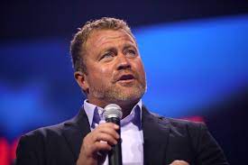 Glenn Beck Says He Was “Duped” By Ballard