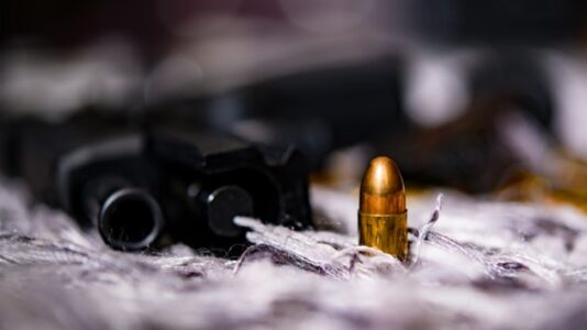 1 sibling killed, 1 injured in Christmas Eve argument over presents