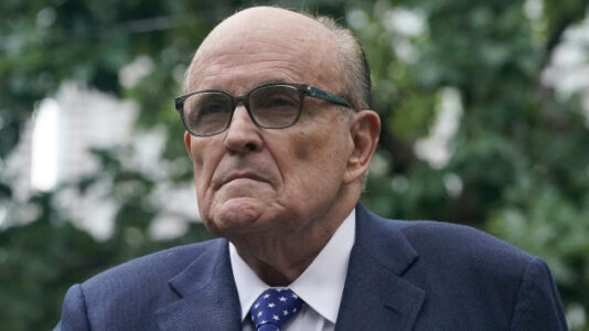 Giuliani defamation trial live updates: Ex-mayor faces Freeman, Moss for first time