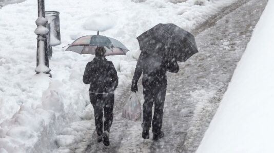 New winter storm moves from South to Northeast with threat of floods, tornadoes, snow