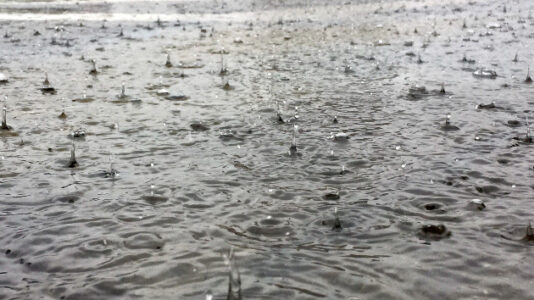Flash flooding and tornadoes threaten the South as winter storm moves eastward across US