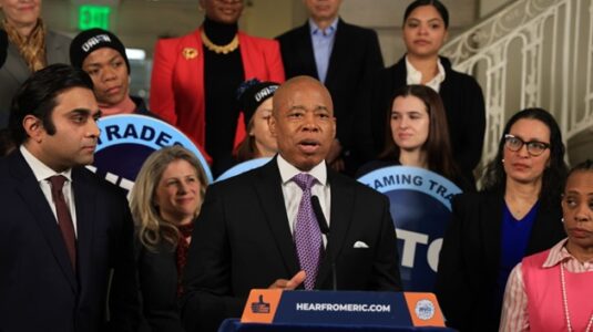 New York City mayor declares social media an ‘environmental toxin’