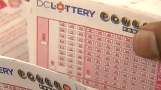 $1.326 billion Powerball jackpot won in Oregon, lottery says