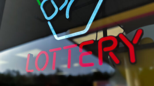 Powerball jackpot climbs to $1.09 billion ahead of Wednesday night’s drawing