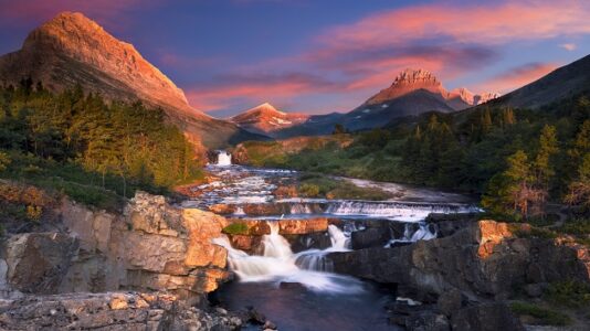 Search underway for climber missing at Glacier National Park since Sunday