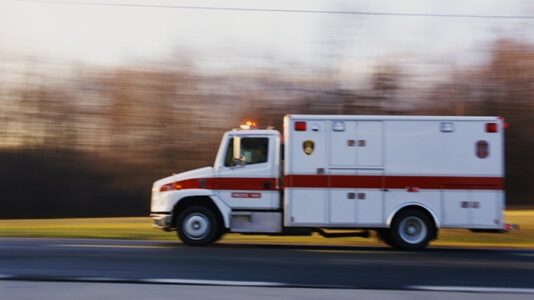 Dozens injured after wagon overturns at Wisconsin apple orchard: Authorities