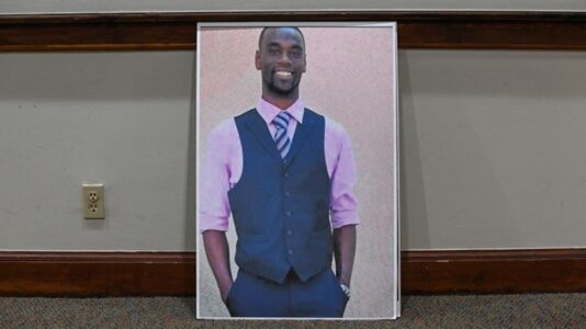 Ex-officer in Tyre Nichols beating case texted photos from fateful night, former girlfriend testifies