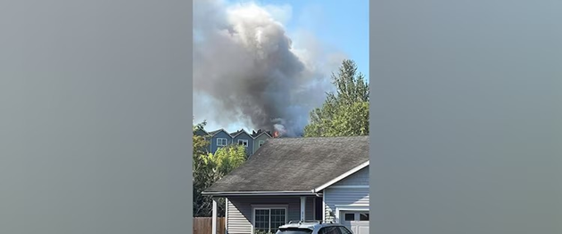 Three confirmed dead after small plane crashes into residential neighborhood in Oregon: Officials
