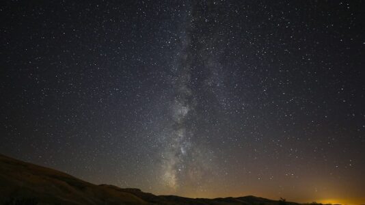 Grad student discovers planet orbiting around nearby star, astronomers say