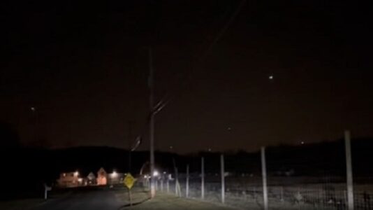 Drone sighting temporarily shuts down runways at New York airport