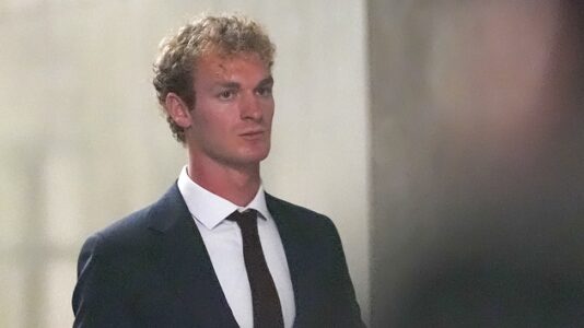 Daniel Penny jury deadlocked on manslaughter charge in subway chokehold case