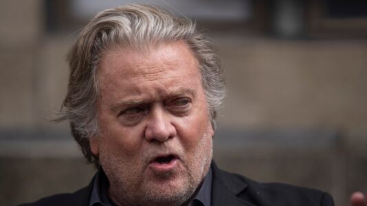 Judge orders Steve Bannon to explain why he switched attorneys close to fraud trial