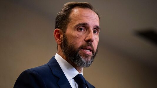 DOJ pushes for select members of Congress to review Jack Smith’s classified docs report