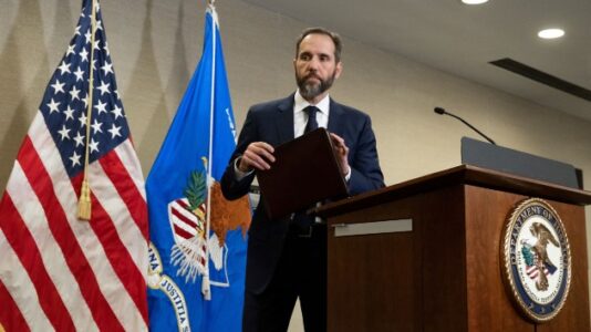 What’s in Jack Smith’s final report on the Trump probes? Recent filings provide some clues