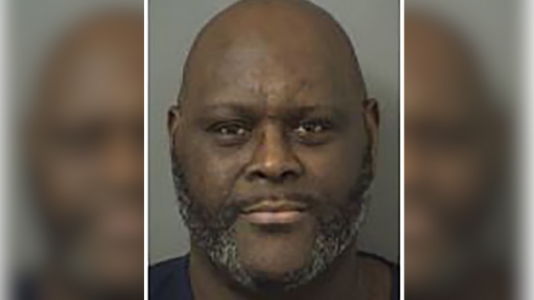 Man arrested for online threats to Trump