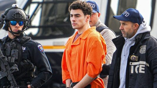 Attorney General Pam Bondi directs prosecutors to seek death penalty for Luigi Mangione