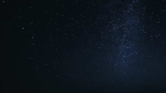 Two meteor showers will happen simultaneously in April, astronomers say