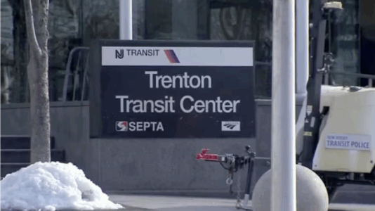 Florida man indicted after allegedly bringing ‘small arsenal’ on Amtrak train, law enforcement says