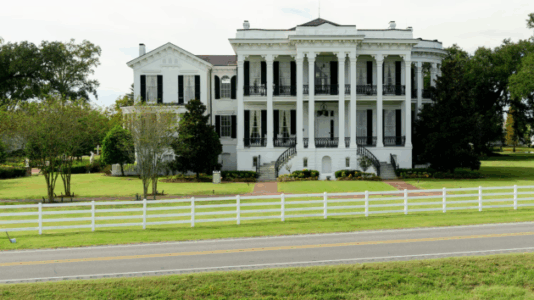 ‘No more Nottoway’: Historic Louisiana plantation house destroyed in massive fire