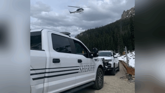 3 climbers dead after falling off mountain while rappelling