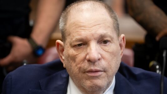 Judge declares mistrial on rape count in Harvey Weinstein’s sex crimes retrial after jury chaos