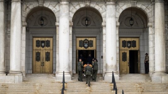 Minnesota lawmaker shooting suspect pleads not guilty in federal court