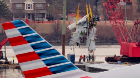 US admits failures in deadly mid-air crash at DC’s Reagan National Airport