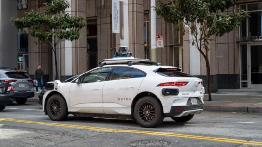 Waymo driverless taxi takes passengers into apparent police standoff