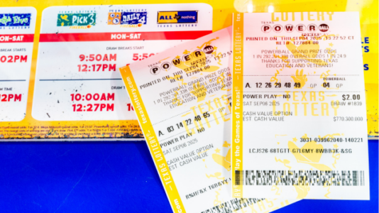 Powerball jackpot climbs to estimated $1.5 billion after no Wednesday winner