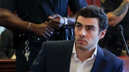 Luigi Mangione supporters pack courtroom as federal judge rules on seizure of backpack