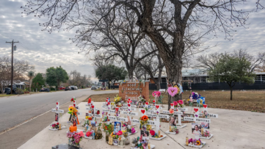 Uvalde trial latest: Defense uses foam gun visual aid to defend police response