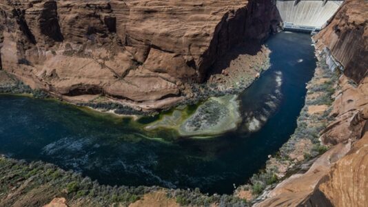 US experienced its 2nd warmest winter on record despite a cold and snowy Northeast